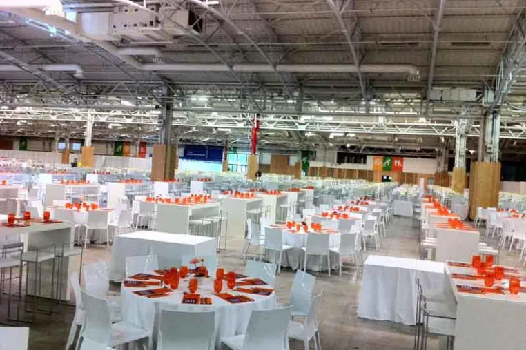 Bild: Eurosatory 2012 in Paris mit Party Rent