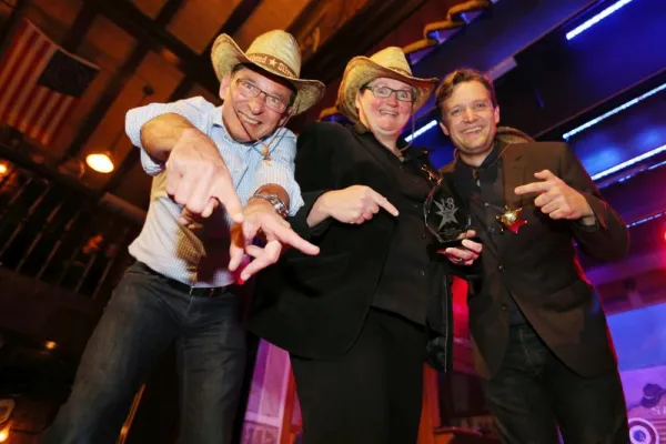 Bild: STARFACE Platinum holt bei der funkschau Leserwahl 2018 Platz 1