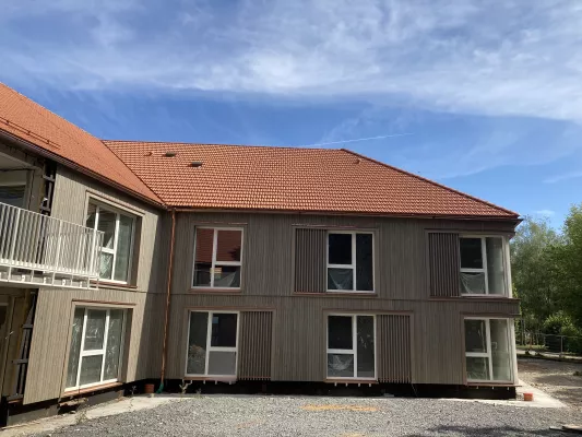 Bild: Komm, bau ein Haus, das uns beschützt!