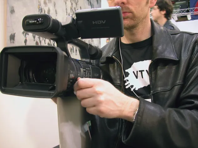 Bild: VernissageTV feiert 1 Million Downloads