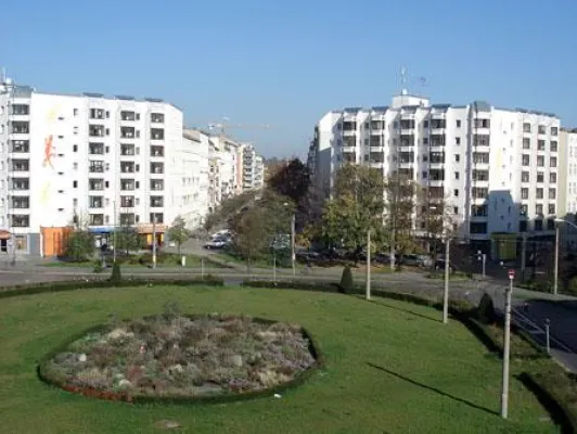 Bild: AENGEVELT vermittelt Verkauf eines Wohnportfolios mit rd. 720 Wohneinheiten in Berlin-Friedrichshain