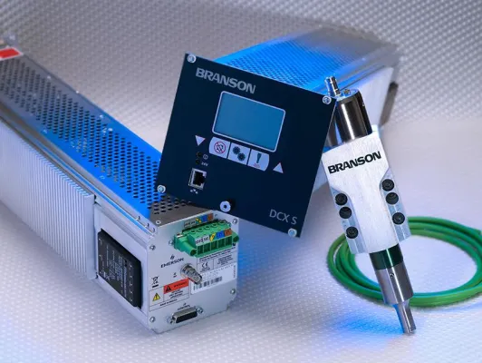 Neue Generatoren zum Ultraschallschweißen von Kunststoffen Bild: Neue Generatoren zum Ultraschallschweißen von Kunststoffen
