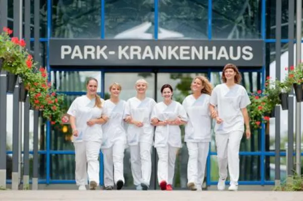 Bild: Neues Ausbildungsjahr am Park-Krankenhaus beginnt