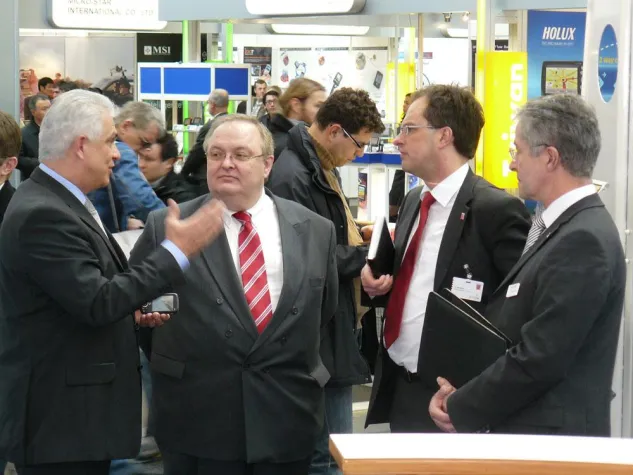 Bild: Justizminister besucht Kronberger Unternehmen