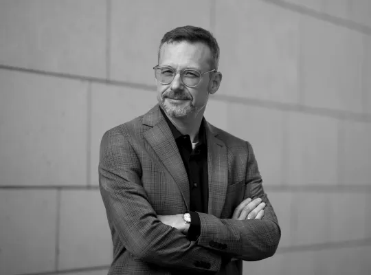 Bild: Vorsorge ist keine Frage des Alters: Notar Marius Hebebrand im Interview