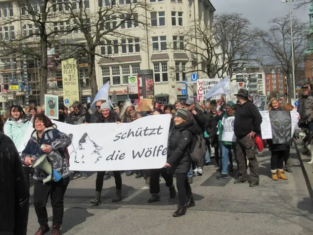 Bild: Demo "Der Wolf soll bleiben!"
