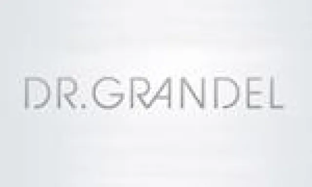 Bild: Zwei Auszeichnungen für DR. GRANDEL bei den „Readers’ Choice Awards“