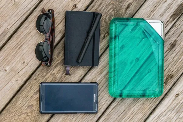 Bild: aquabook – Die geniale Wasserflasche