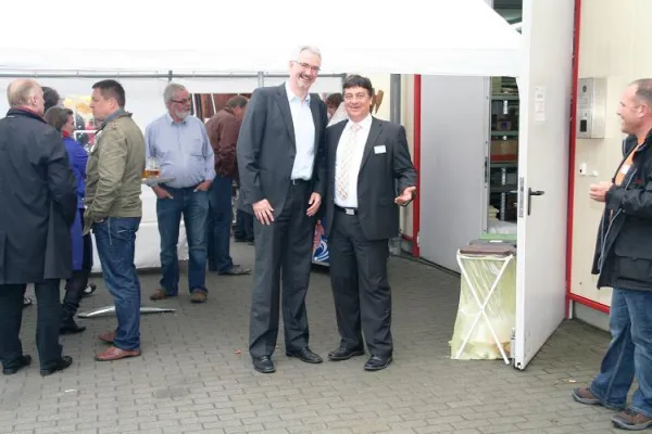 Bild: Frühlingsfest: Ein Unternehmen öffnet seine Pforten und lädt zur Hausmesse