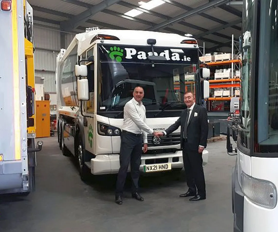 MoU ist unterzeichnet - Proton Motor-CEO Dr. Faiz Nahab (r.) und Sid Sadique, Chairman von Electra. (© Electra)