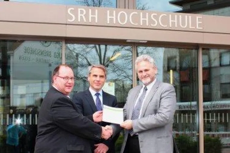 Interview mit Prof. Truszkiewitz anlässlich seiner Ernennung zum Dekan für Logistik an der SRH Hochschule Hamm Bild: Interview mit Prof. Truszkiewitz anlässlich seiner Ernennung zum Dekan für Logistik an der SRH Hochschule Hamm