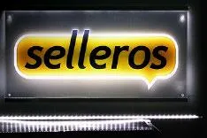Bild: Leuchtwerbung von Selleros: Innovative Werbung neu entdeckt
