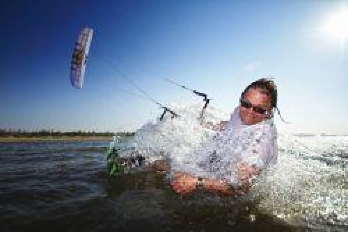 Carsten mit seinem Lieblingsdrachen Speed 3 21m²