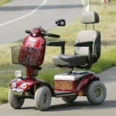Bild: EMG Elektromobile weitet Geschäftsbereich der AGM und Gel Akkus aus