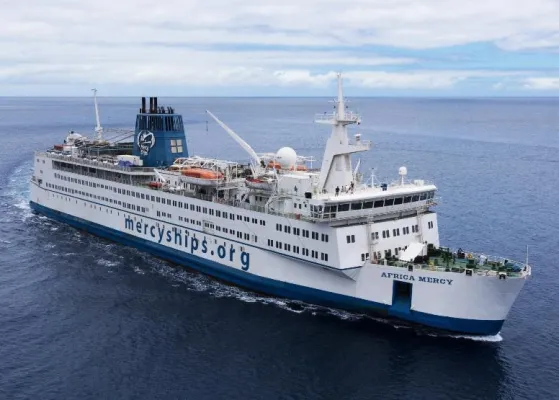 Mercy Ships' MS Africa Mercy fährt nach Madagaskar Bild: Mercy Ships' MS Africa Mercy fährt nach Madagaskar