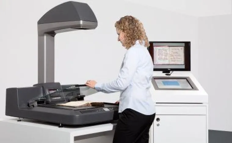 Bild: Göttinger Digitalisierungszentrum setzt auf Buchscanner 'CopiBook'