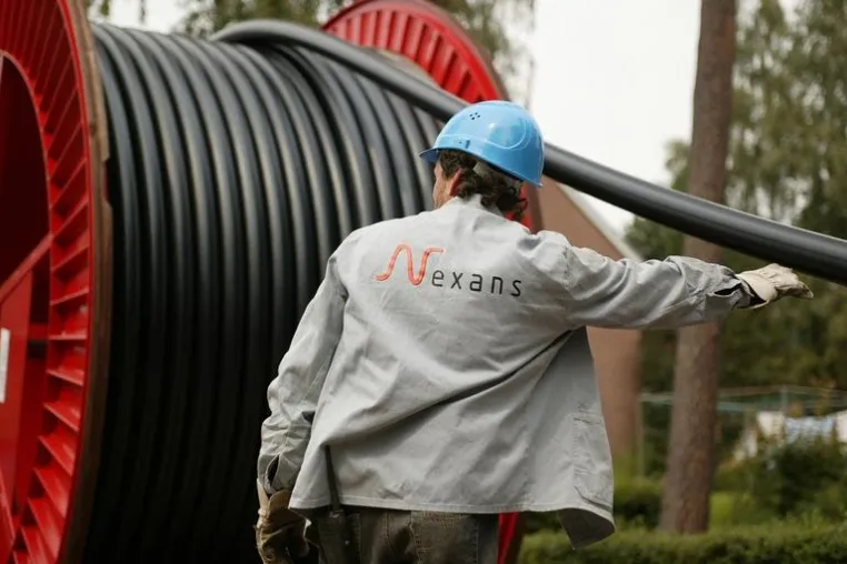 Bild: Nexans-Service sichert Verfügbarkeit von Übertragungsnetzen