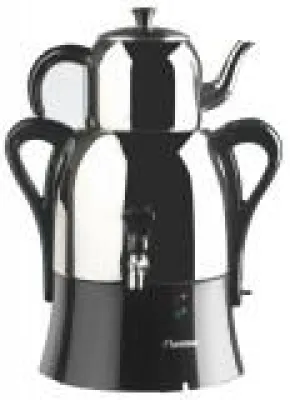 Bild: Tee kochen mit dem Samovar