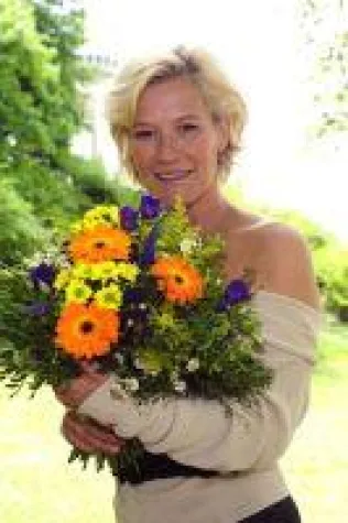 Bild: Fleurop und Unicef - Blumen schenken – Gutes tun