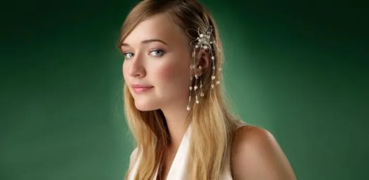 Bild: colares schmuckdesign - Das neue Label für Mode- und Brautschmuck mit WOW-Effekt