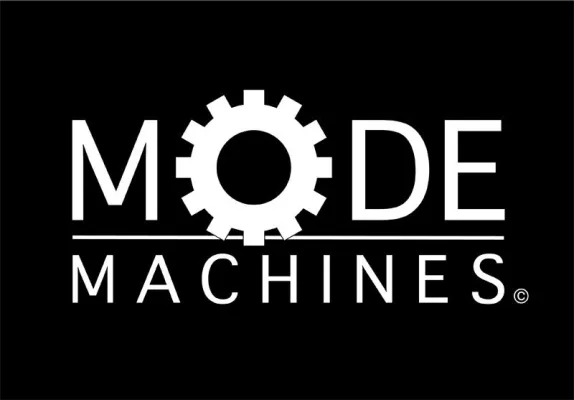 Bild: Twitter und Facebook für ModeMachines