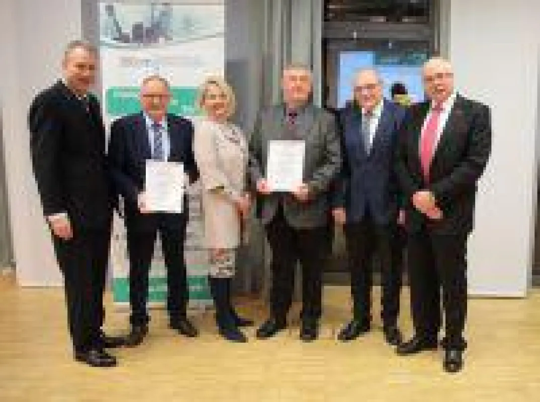 v.l.n.r.: Heinz Leymann(IfKom),Horst Bohlmann(IfKom),Ada Pellert(Fernuni Hagen),Heinz Theodor Becker(IfKom),Horst Wisotzki(Bürgerm