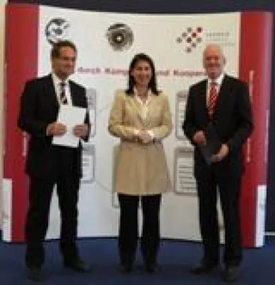 Bild: Schritt in die Zukunft: Forschungskooperation für die Energiewende