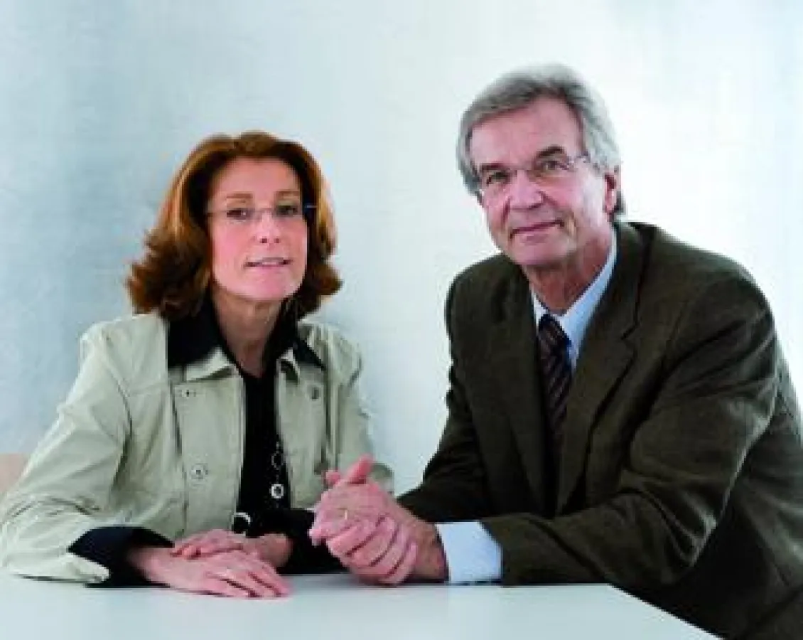 Abb.: Sabine Herold und Dr. Wolf-Dietrich Herold, Geschäftsführende Gesellschafter von DELO
