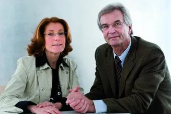 DELO steigert Umsatz um fast 40 Prozent Bild: DELO steigert Umsatz um fast 40 Prozent