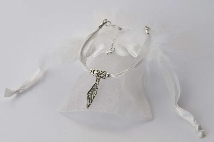 Bild: Zarter Taufschmuck – sent from heaven