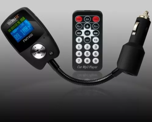 Bild: Technaxx FMT400 Transmitter mit Audio AUX
