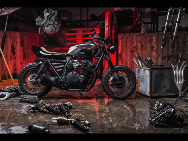 Bild: Bomboogie präsentiert sein Motorrad