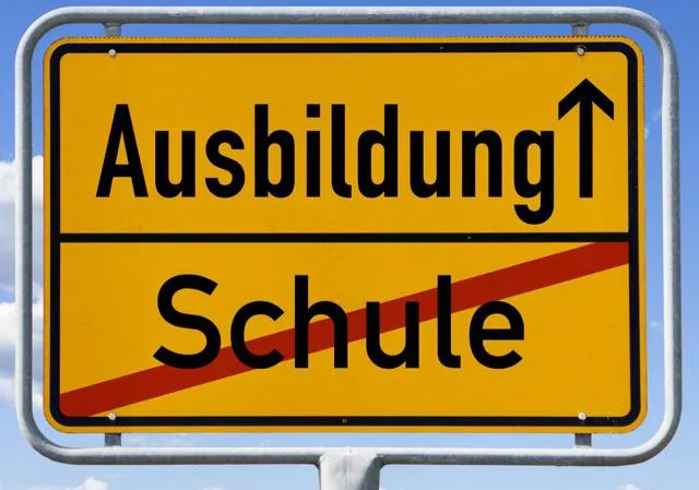 Bild: Knigge für Azubis: 7 Tipps für den guten ersten Eindruck