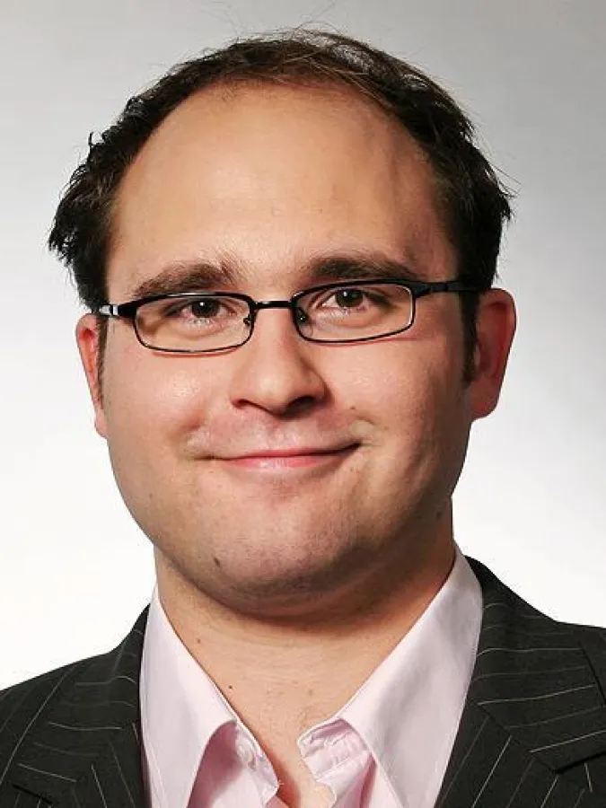 Hauke Broschat; LegitiName Deutschland GmbH