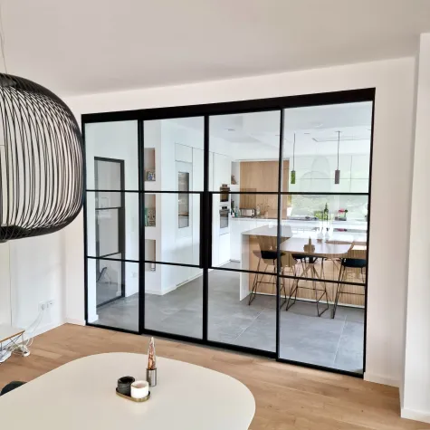 Lofttüren als Herzstück von Co-Living: Gemeinschaft gestalten und Privatsphäre sichern Bild: Lofttüren als Herzstück von Co-Living: Gemeinschaft gestalten und Privatsphäre sichern