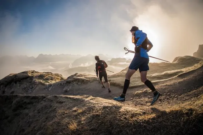 SALOMON ALPEN X 100 - Einmal Non-Stop über die Alpen Bild: SALOMON ALPEN X 100 - Einmal Non-Stop über die Alpen