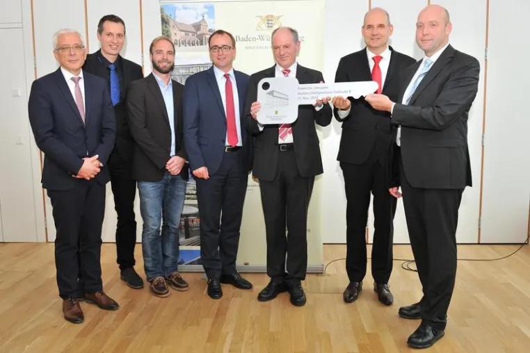 Bild: Nach Sanierung erstrahlt Gebäude B der Hochschule Ravensburg-Weingarten in neuem Glanz