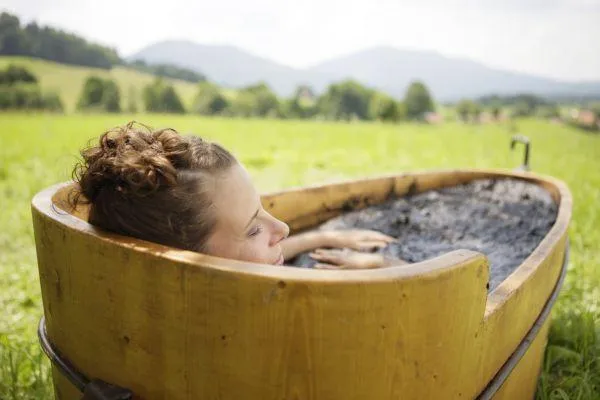 Bild: Wärme tanken für den Winter: Ein Kuschelbad im Moor