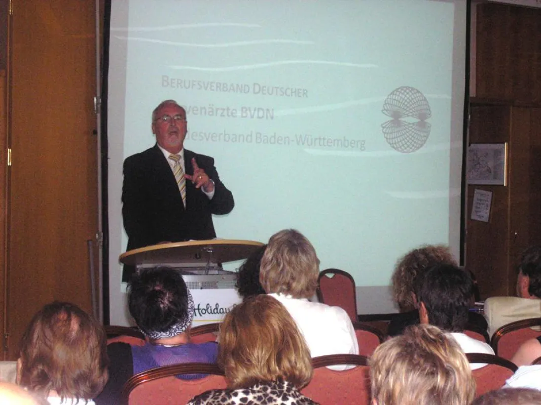MdB Dr. Wolfgang Zöller auf der Verbandstagung des BVDN am 28. Juli 2009 in Stuttgart