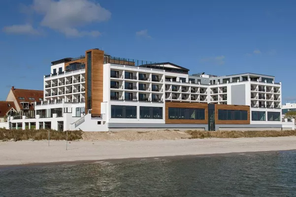 Bild: Copacabana-Feeling an der Ostsee: Die Fußball-WM auf dem Dach des neuen BAYSIDE Hotels erleben