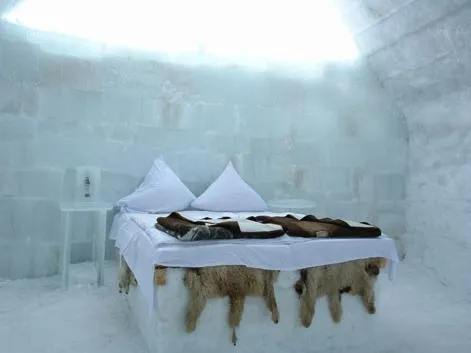 Bild: Eishotel in den Karpaten - eine aussergewöhnliche Winterreise nach Transsilvanien.