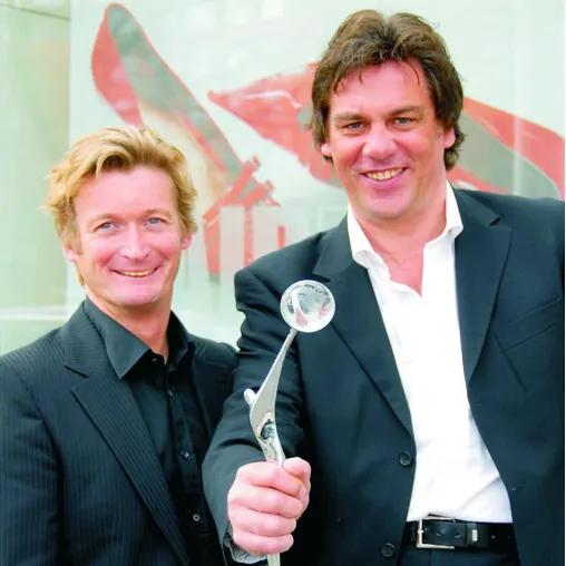 Bild: "GLOBAL SALON BUSINESS AWARD® 2008" geht an HAIRLINER'S