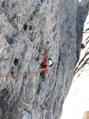 Bild: Klettern im Oetztal - der Hoehepunkt Tirols hat drei atemberaubende gesicherte Klettersteige
