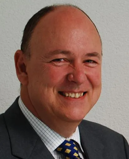 Bild: Geprüft und zertifiziert: Torsten Wallraff | Wallraff Immobilien in der Sachverständigenrollen des DGSV