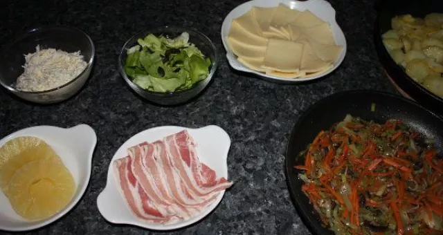 Bild: Raclette – ein geselliges Vergnügen in der kalten Jahreszeit