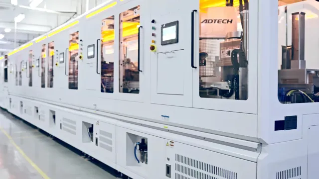 Geekvape leitet eine neue Ära der staubfreien automatisierten Produktion Bild: Geekvape leitet eine neue Ära der staubfreien automatisierten Produktion