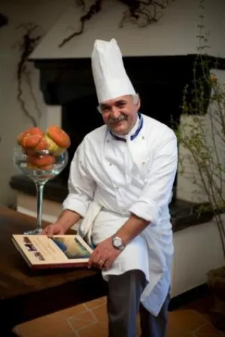 Zwei Köche, eine gemeinsame Karte: In der Vecchia Lugana zaubert eine Doppelspitze am Herd Bild: Zwei Köche, eine gemeinsame Karte: In der Vecchia Lugana zaubert eine Doppelspitze am Herd