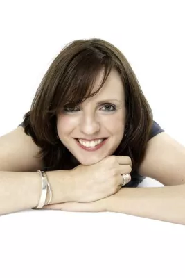 Farb- und Stilberatung: Es gibt viel mehr als nur vier Typen - Colour|Style|Image in Hamburg Barmbek Bild: Farb- und Stilberatung: Es gibt viel mehr als nur vier Typen - Colour|Style|Image in Hamburg Barmbek