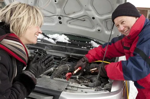 Frost stellt Autobatterien auf harte Belastungsprobe Bild: Frost stellt Autobatterien auf harte Belastungsprobe