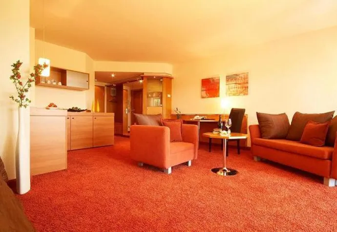 Bild: Langzeitwohnen auf 5-Sterne-Niveau in der neu gestalteten Residenz